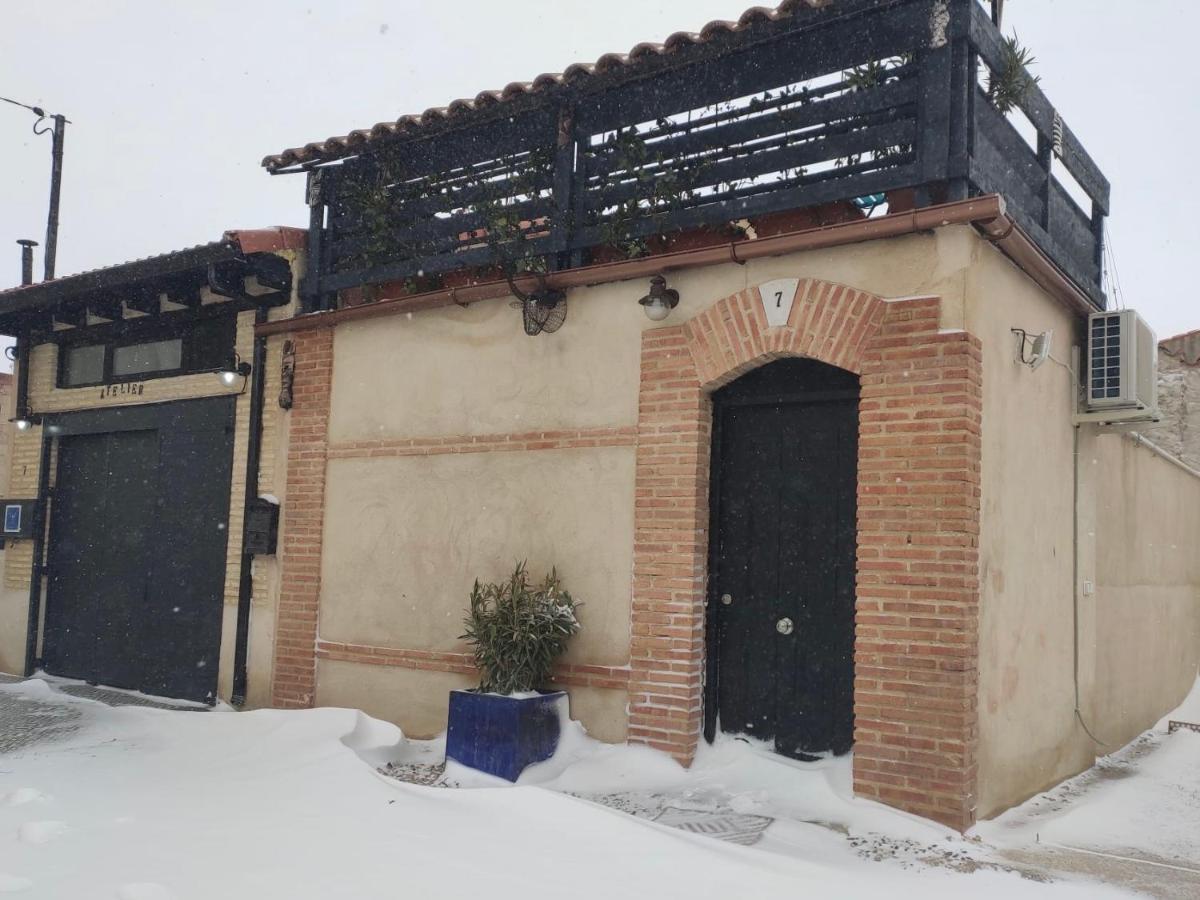 Casa Rural Atelier - Jardin Y Terraza Velliza Екстер'єр фото